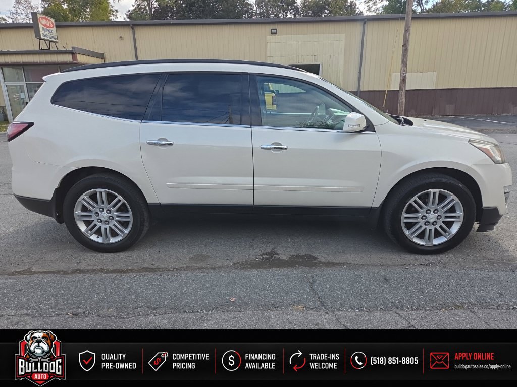 Used 2015 Chevrolet Traverse LT w/ Style and Technology Package AWD/4WD image 5