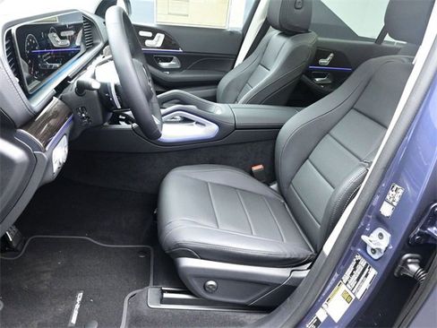 New 2026 Mercedes-Benz GLS 450 4MATIC image 18