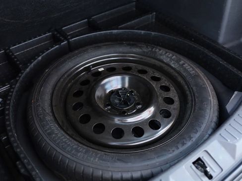 Used 2016 Ford Escape SE image 36