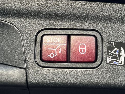 New 2026 Mercedes-Benz GLE 450 4MATIC image 25