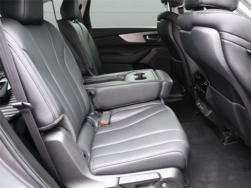 Certified 2024 Acura MDX SH-AWD image 16