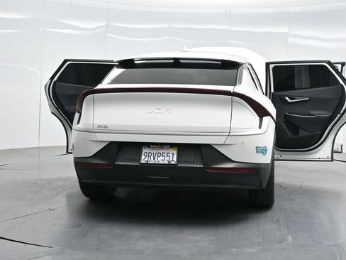 Used 2024 Kia EV6 Light RWD image 39