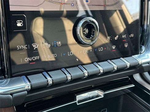 New 2026 GMC Yukon XL Denali w/ Denali Reserve Package image 13