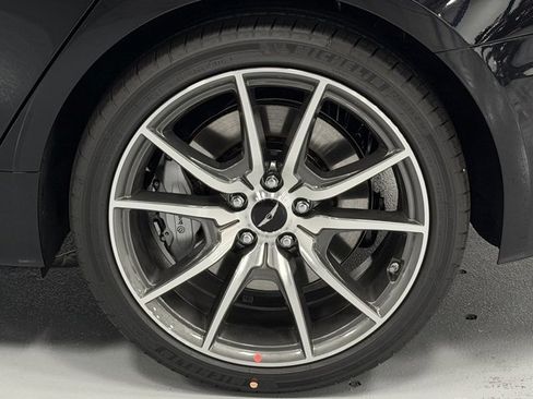 New 2026 Genesis G70 2.5T image 8