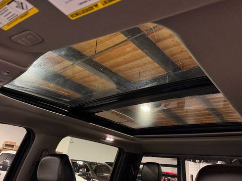 Used 2021 Ford F350 Lariat w/ Camper Package image 12