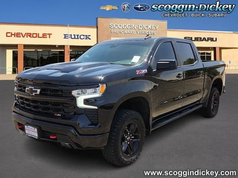 Used 2024 Chevrolet Silverado 1500 LT Trail Boss w/ Convenience Package II AWD/4WD image 1