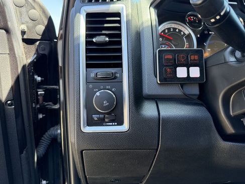 Used 2017 RAM 2500 Big Horn AWD/4WD image 14