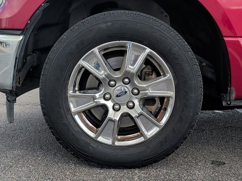 Used 2017 Ford F150 XLT w/ Equipment Group 302A Luxury image 9