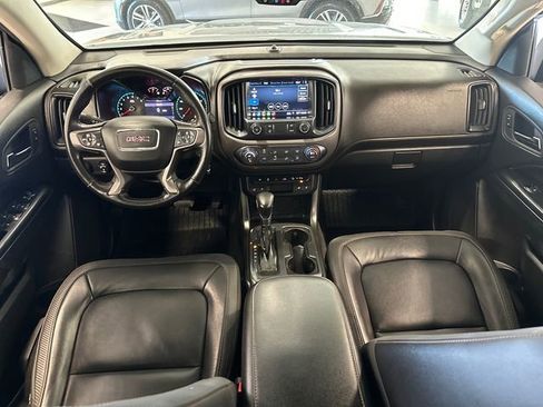 Used 2022 GMC Canyon AT4 image 17