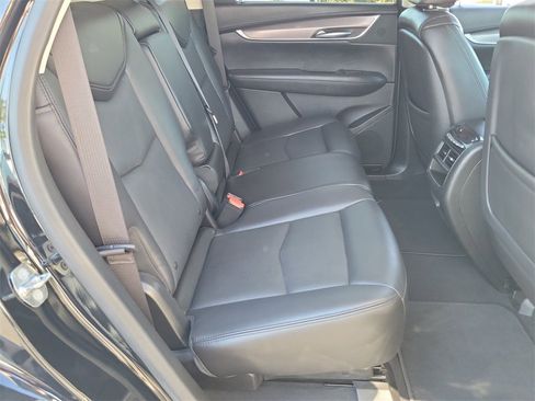 Used 2018 Cadillac XT5 Premium Luxury image 27