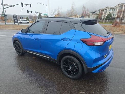 Used 2023 Nissan Kicks SR image 5