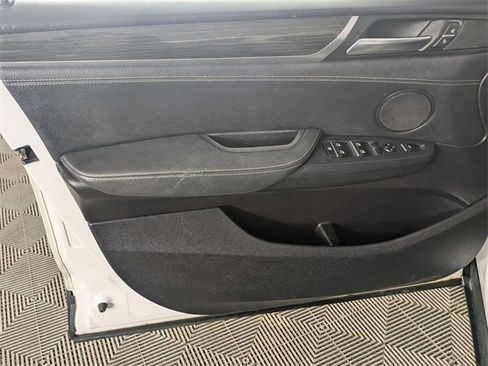 Used 2016 BMW X3 xDrive28i image 13