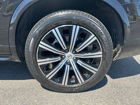 Used 2025 Volvo XC90 B5 Core w/ Climate Package AWD/4WD image 9