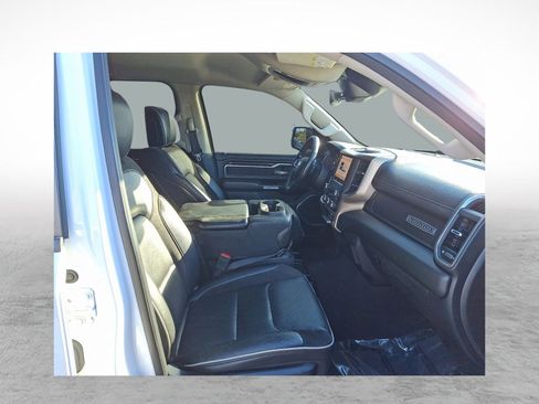 Used 2022 RAM 1500 Laramie image 10
