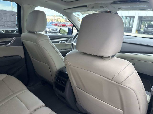 Used 2023 Cadillac XT5 Premium Luxury AWD/4WD image 26