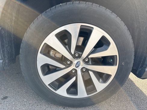 Used 2020 Subaru Outback Premium image 18