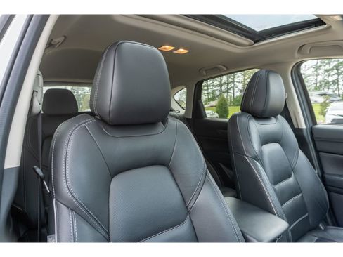 Used 2025 MAZDA CX-5 AWD 2.5 S w/ Preferred Package image 19