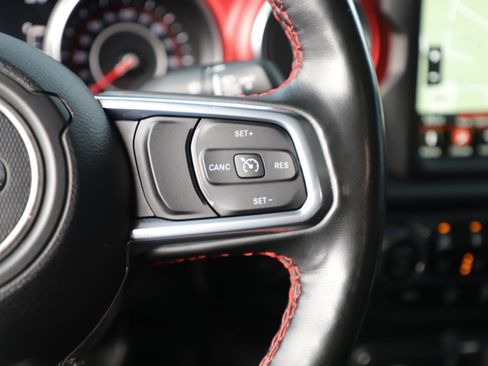 Used 2022 Jeep Gladiator Rubicon w/ Cold Weather Group image 23