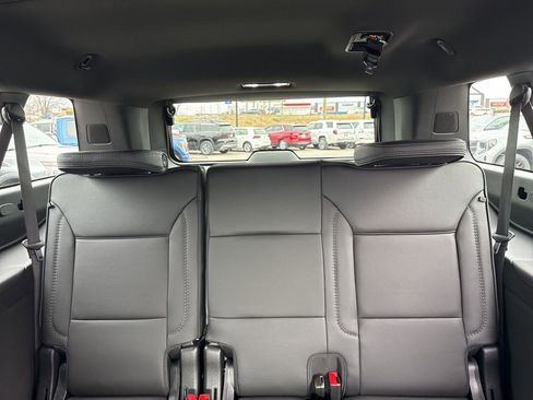 New 2026 GMC Yukon XL Denali image 32