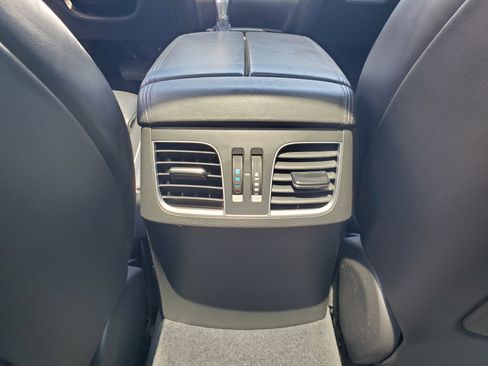 Used 2015 Hyundai Genesis 3.8 w/ Option Group 04 image 43