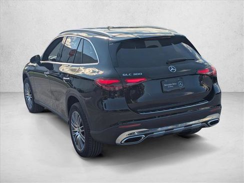 Used 2026 Mercedes-Benz GLC 300 image 8