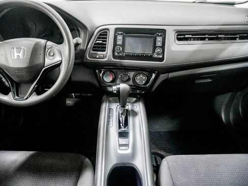 Used 2022 Honda HR-V LX image 22