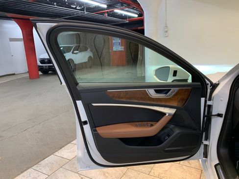 Used 2022 Audi A6 Premium Plus image 14