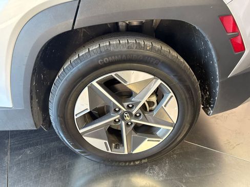Used 2025 Hyundai Tucson SEL FWD image 10