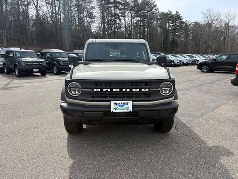 New 2025 Ford Bronco 2-Door image 5