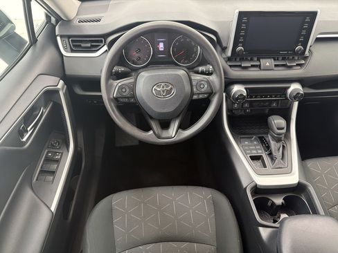 Used 2019 Toyota RAV4 XLE w/ Convenience Package AWD/4WD image 27