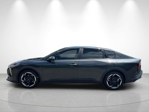 Used 2025 Kia K4 EX FWD image 2
