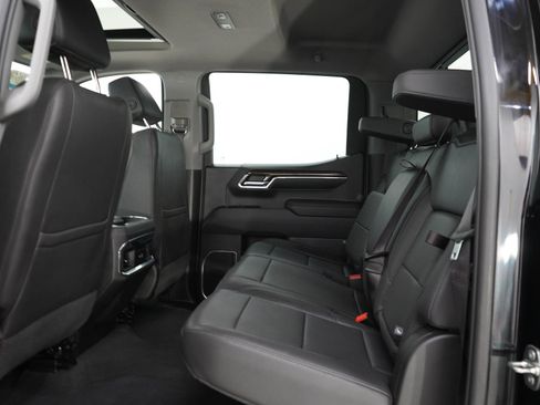 Used 2024 GMC Sierra 1500 Elevation w/ Elevation Premium Package AWD/4WD image 15
