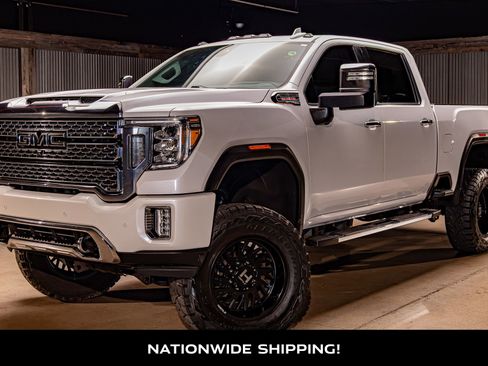 Used 2022 GMC Sierra 3500 Denali w/ Denali Ultimate Package image 4
