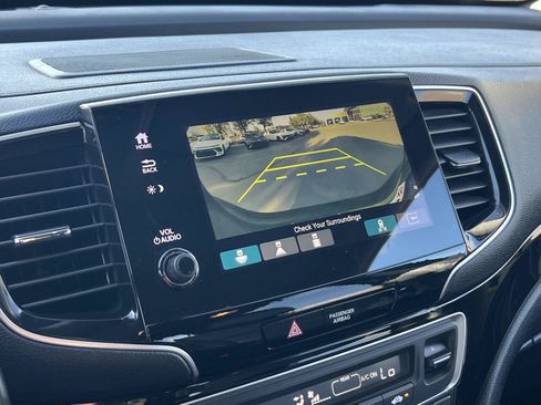 Used 2019 Honda Pilot Elite image 38