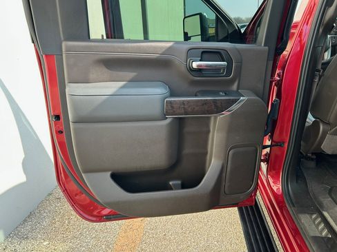 Used 2022 GMC Sierra 3500 Denali w/ Denali Ultimate Package image 13