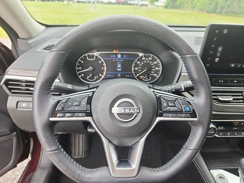Used 2023 Nissan Altima 2.5 SL AWD/4WD image 15