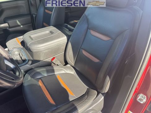 Used 2021 GMC Sierra 1500 AT4 w/ AT4 Premium Package image 9