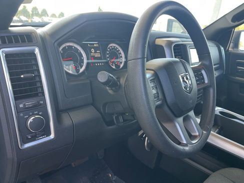 Used 2023 RAM 1500 Classic Warlock image 9