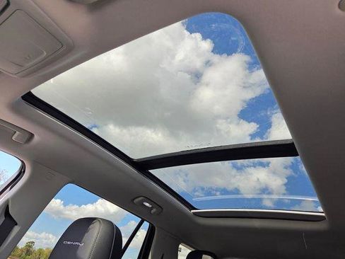 New 2026 GMC Terrain Denali image 33