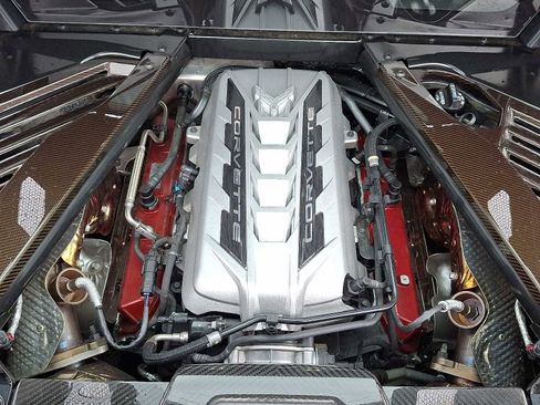 Used 2021 Chevrolet Corvette Stingray Preferred Cpe w/ Z51 Performance Package image 28