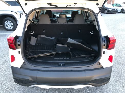 Used 2022 Kia Seltos LX image 24