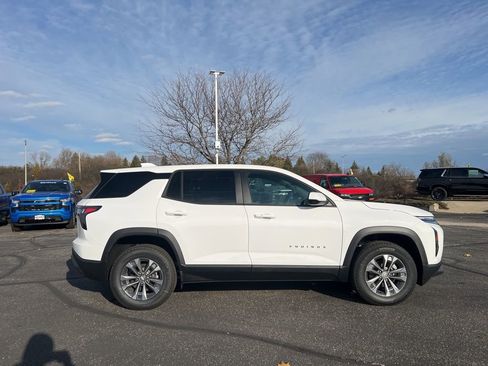 New 2026 Chevrolet Equinox LT image 3