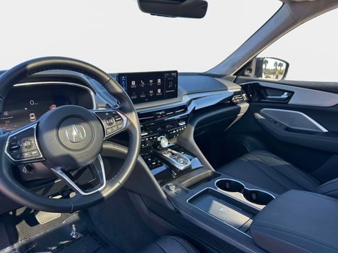 Certified 2025 Acura MDX SH-AWD image 11