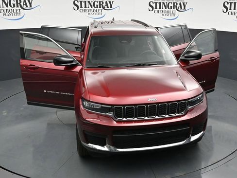 Used 2025 Jeep Grand Cherokee L Laredo w/ Trailer Tow Package RWD image 34