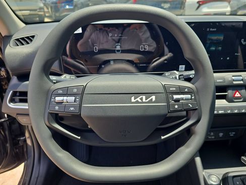 New 2026 Kia K4 FWD image 28
