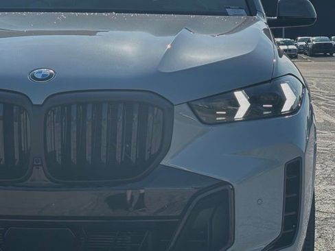 New 2026 BMW X5 xDrive40i AWD/4WD image 10
