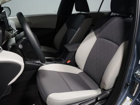 Certified 2025 Toyota Corolla LE FWD image 24