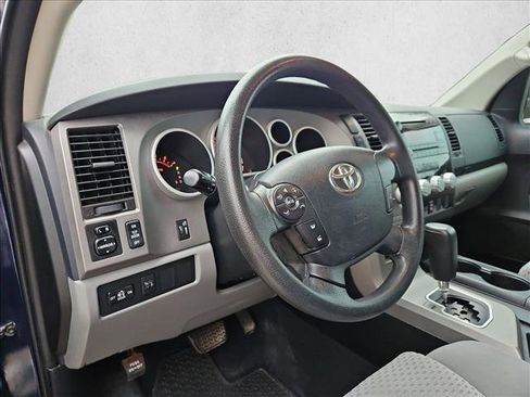 Used 2013 Toyota Tundra 2WD CrewMax w/ SR5 Pkg image 9