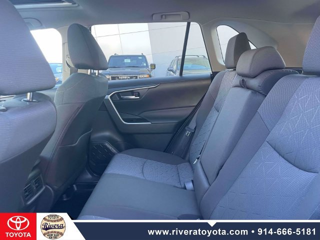 Certified 2025 Toyota RAV4 XLE w/ Convenience Package AWD/4WD image 13