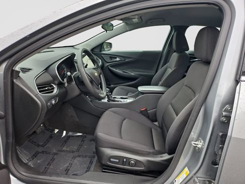 Used 2025 Chevrolet Malibu LT FWD image 22